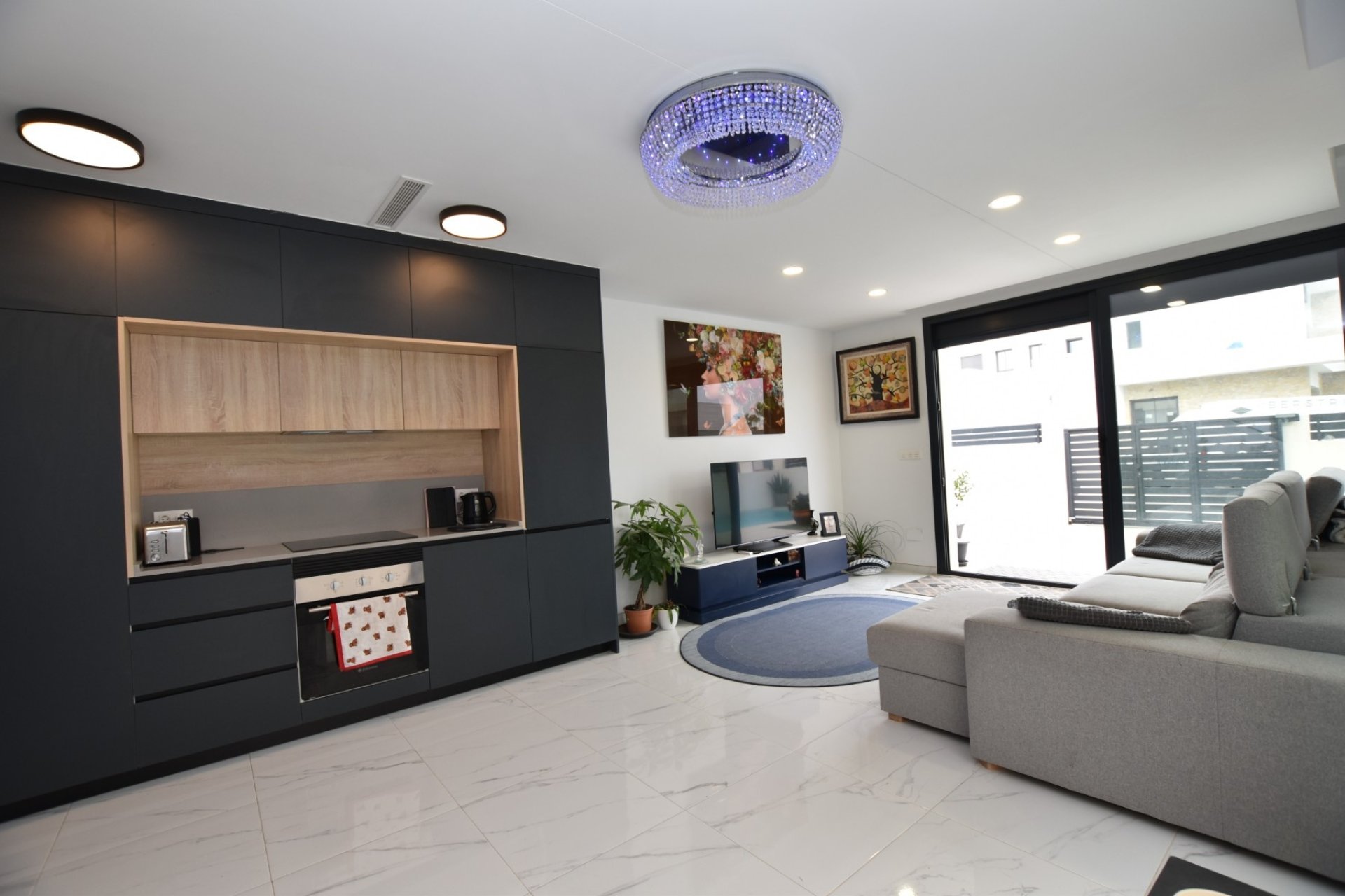 Resale - Villa -
Los Montesinos - Costa Blanca