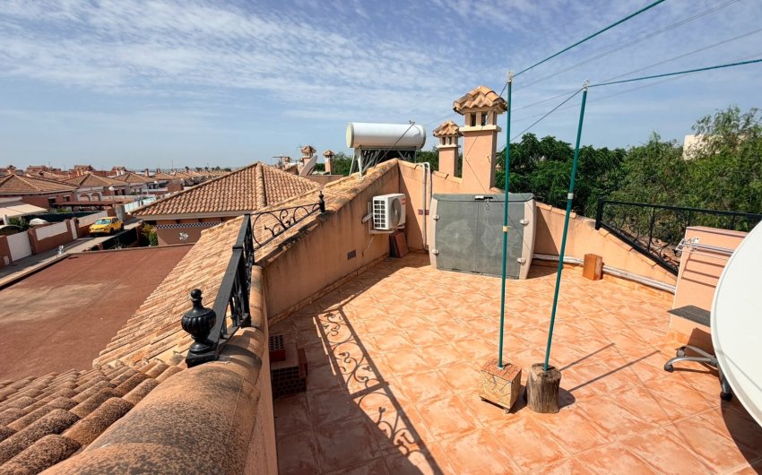 Resale - Villa -
Los Montesinos - La Herrada