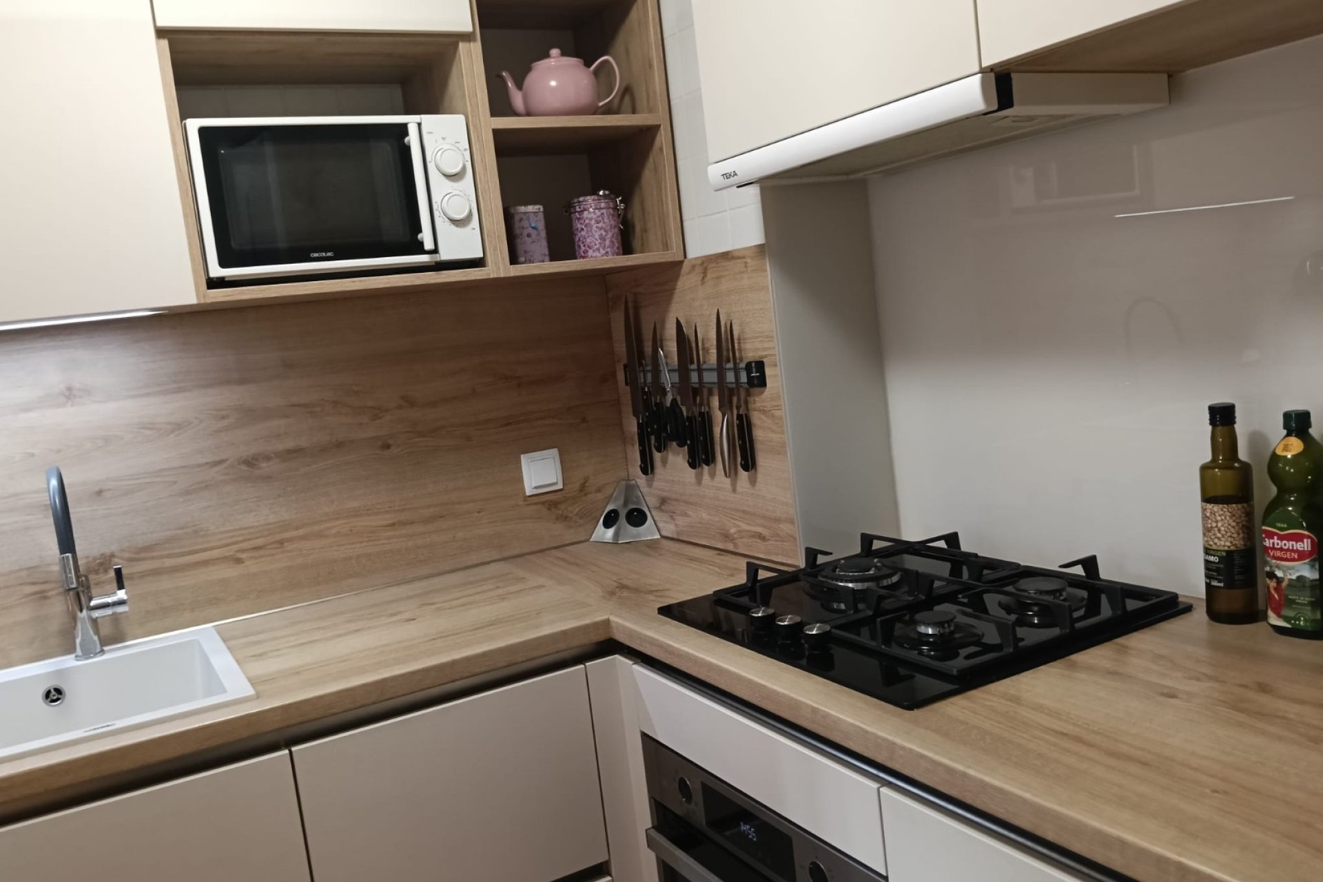 Resale - Villa -
Los Montesinos - La Herrada