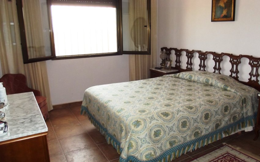 Resale - Villa -
Los Montesinos - La Herrada