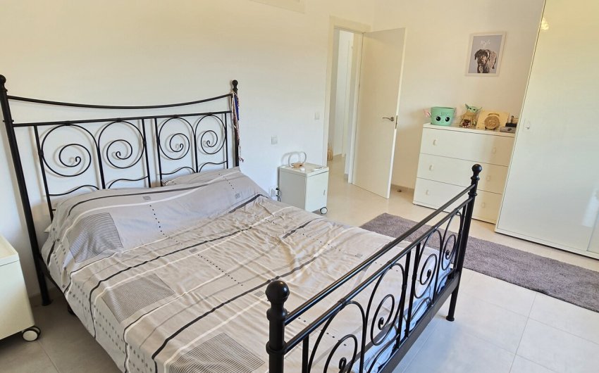 Resale - Villa -
Los Romanes - Inland