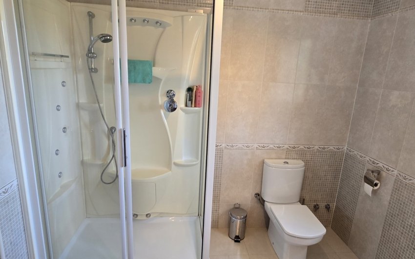 Resale - Villa -
Los Romanes - Inland