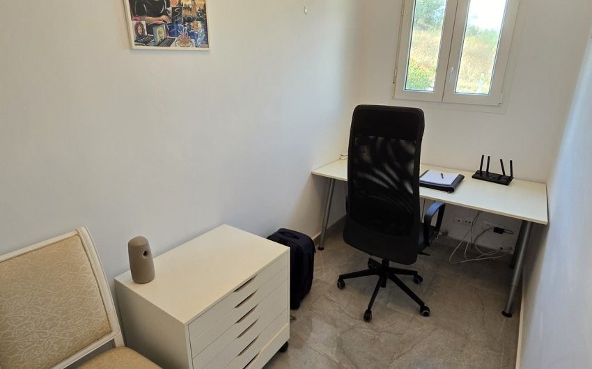 Resale - Villa -
Los Romanes - Inland