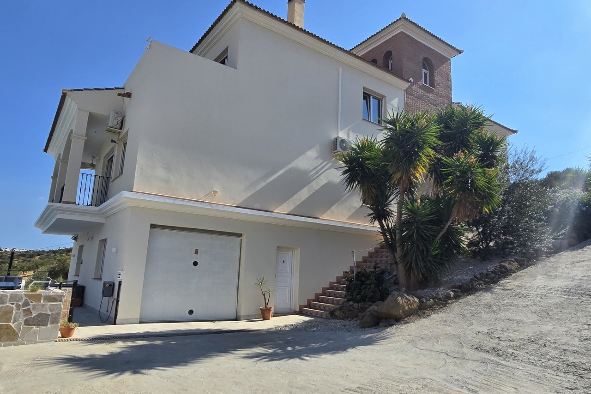 Resale - Villa -
Los Romanes - Inland