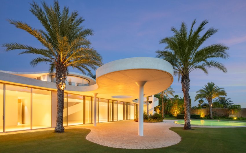 Resale - Villa -
Malaga - Casares