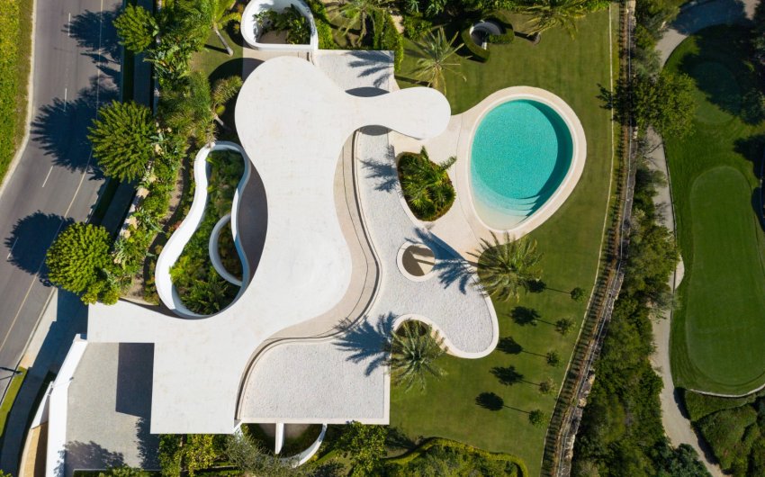 Resale - Villa -
Malaga - Casares