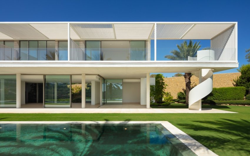 Resale - Villa -
Malaga - Casares