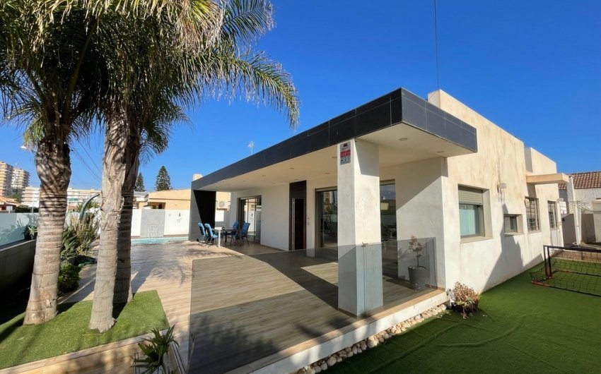 Resale - Villa -
Mar de Cristal - Costa Calida