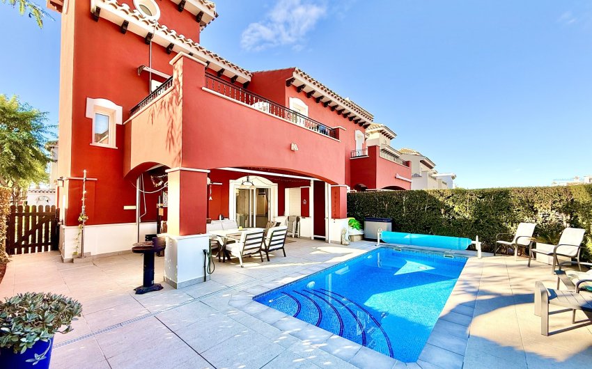 Resale - Villa -
Mar Menor Golf Resort - Inland