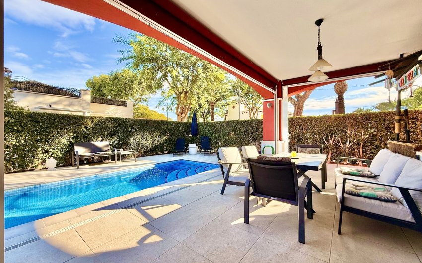 Resale - Villa -
Mar Menor Golf Resort - Inland