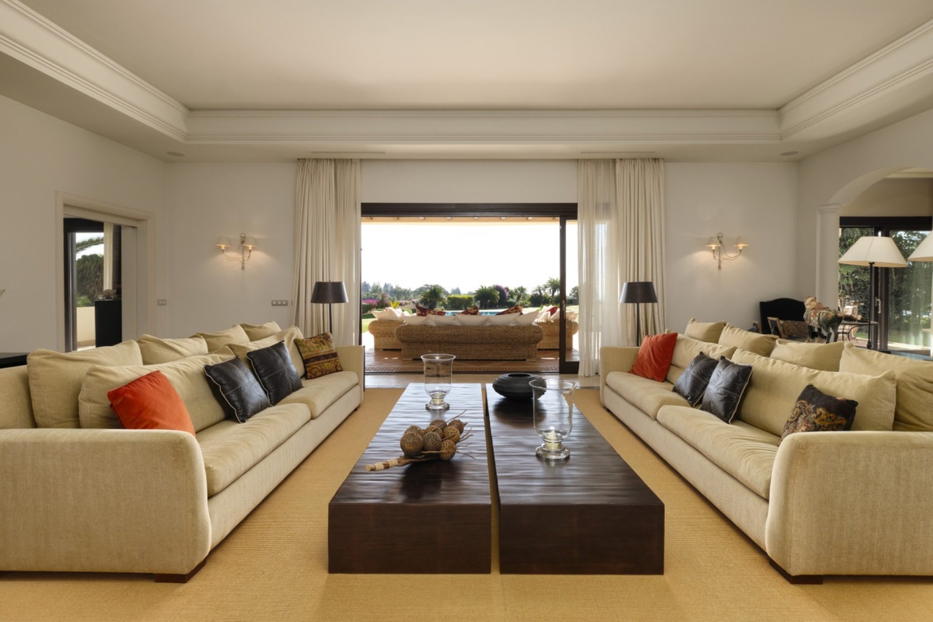 Resale - Villa -
Marbella - Costa del Sol