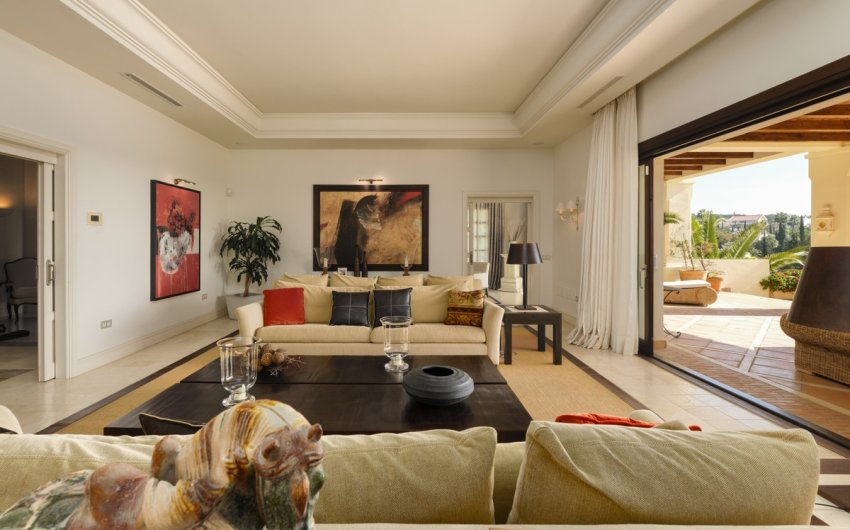 Resale - Villa -
Marbella - Costa del Sol