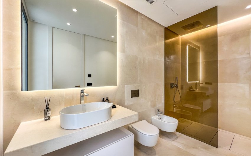 Resale - Villa -
Marbella - Golden Mile