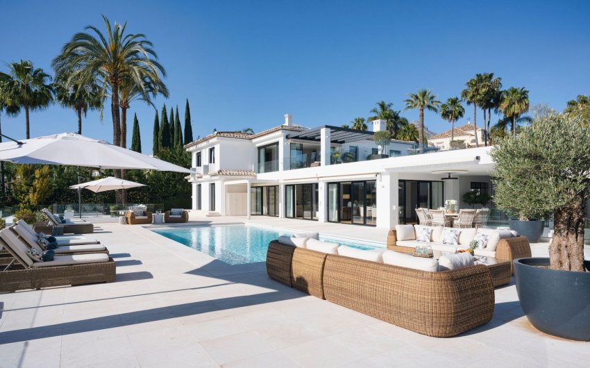 Resale - Villa -
Marbella - Los Naranjos de Marbella