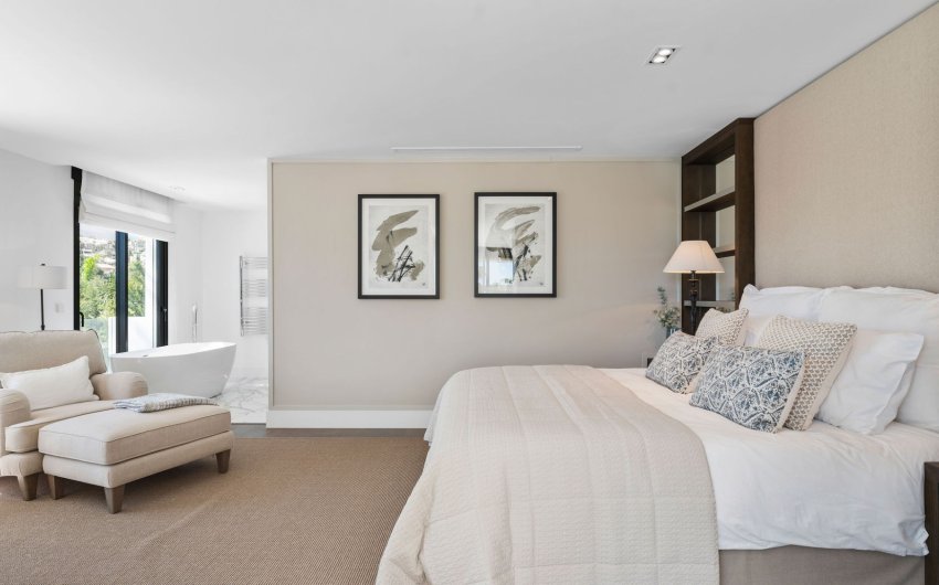 Resale - Villa -
Marbella - Los Naranjos de Marbella