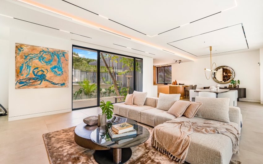 Resale - Villa -
Marbella - Nagueles