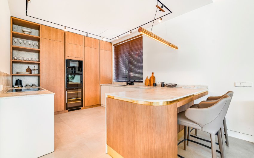 Resale - Villa -
Marbella - Nagueles