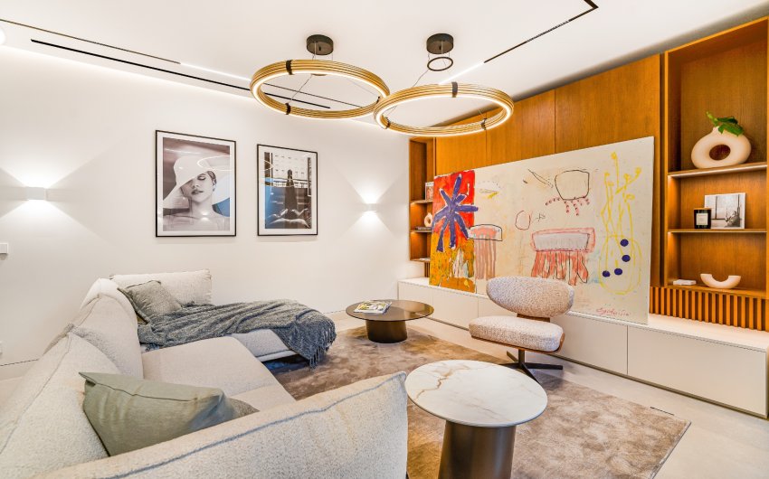 Resale - Villa -
Marbella - Nagueles