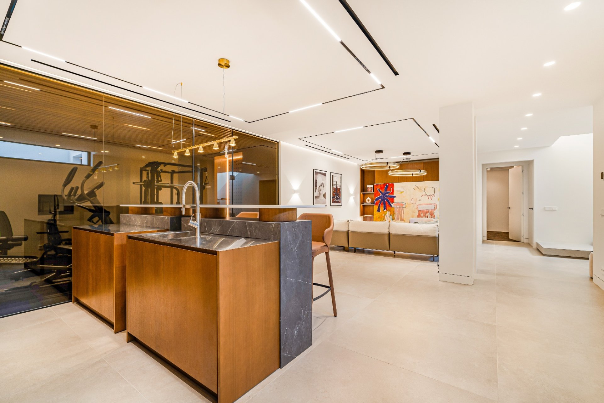 Resale - Villa -
Marbella - Nagueles