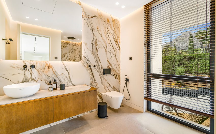 Resale - Villa -
Marbella - Nagueles