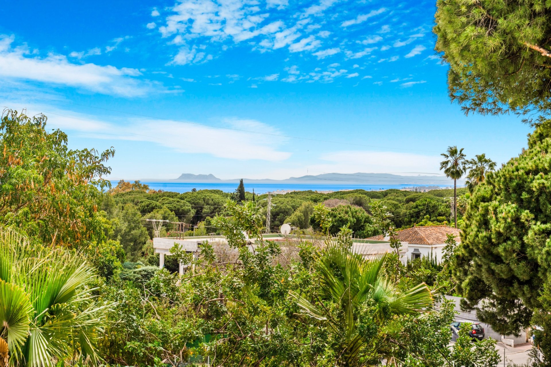 Resale - Villa -
Marbella - Nagueles