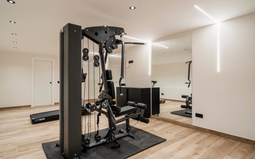 Resale - Villa -
Marbella - Nagueles