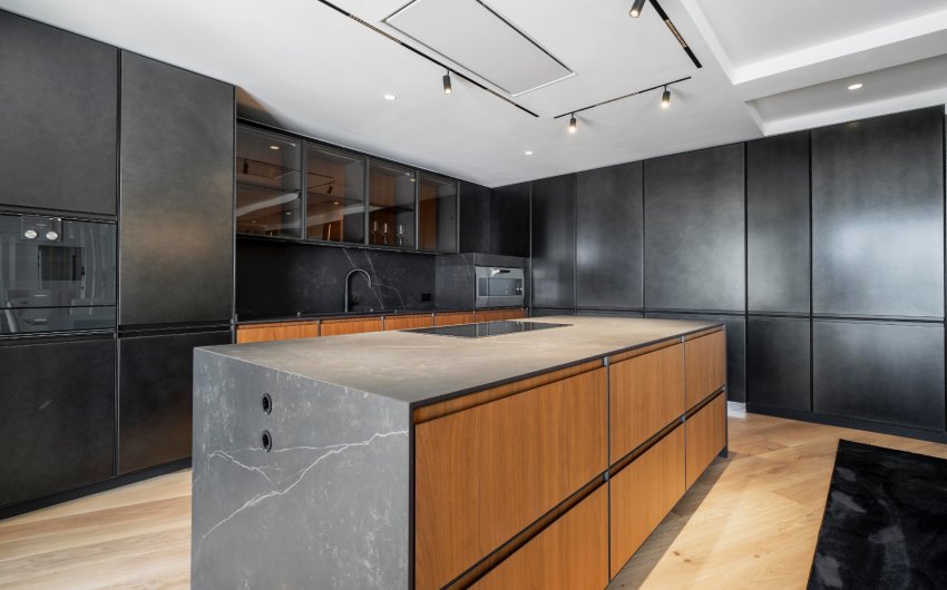 Resale - Villa -
Marbella - Nagueles