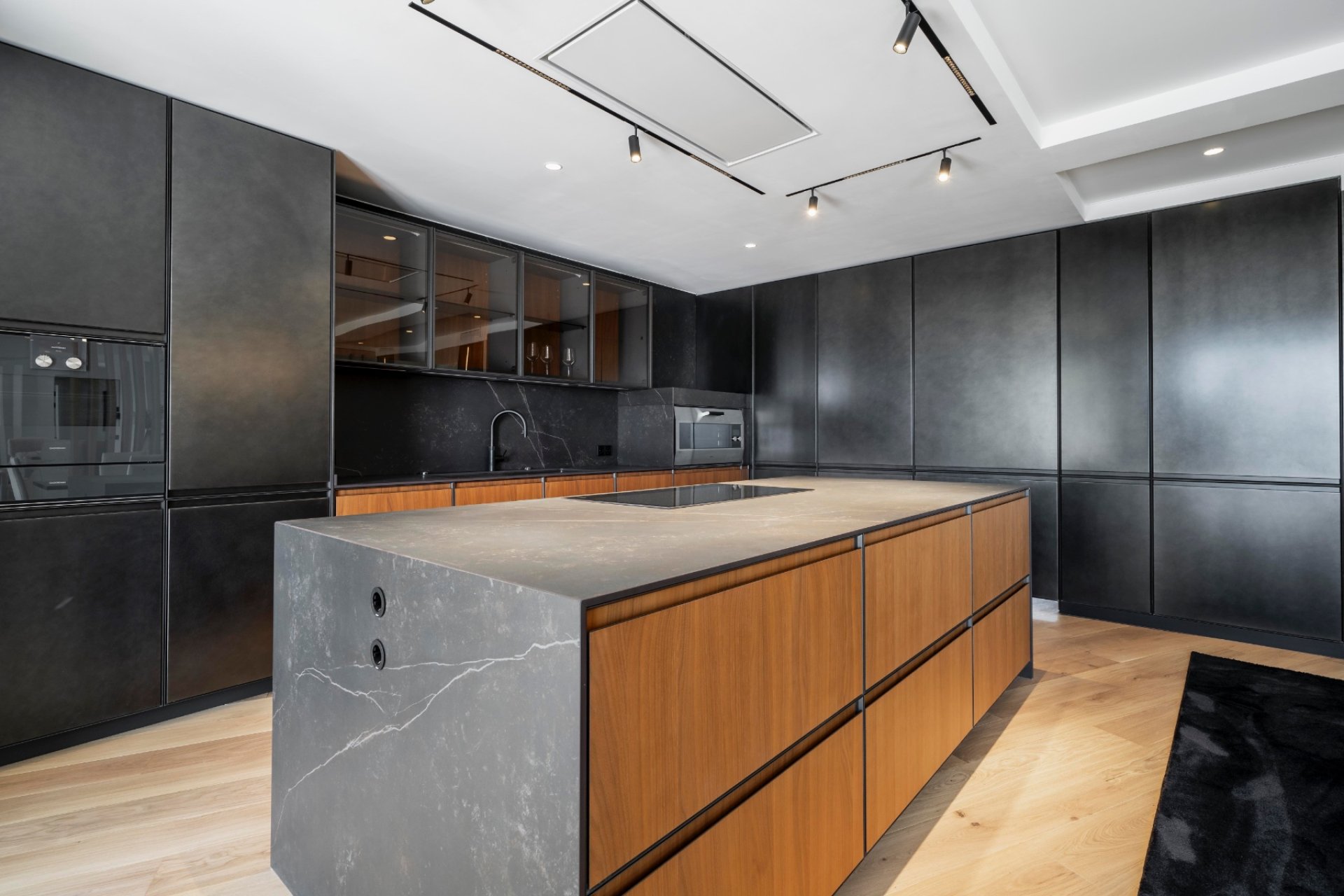 Resale - Villa -
Marbella - Nagueles