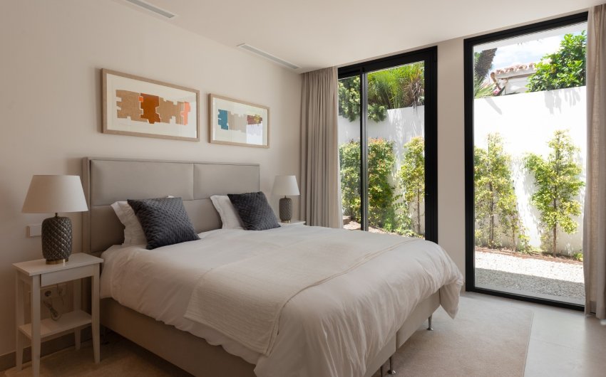 Resale - Villa -
Marbella - Nueva Andalucía