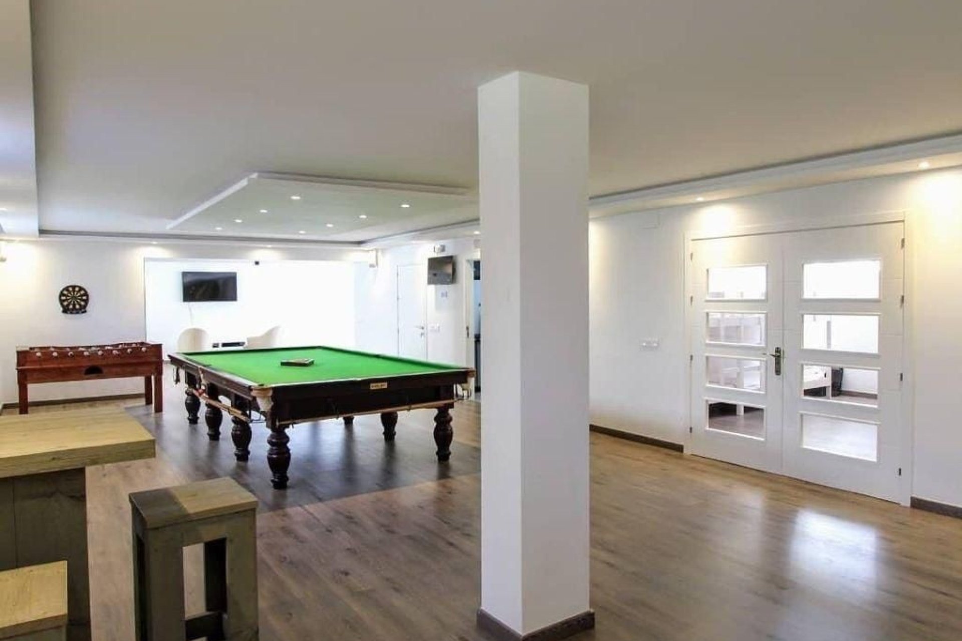 Resale - Villa -
Marbella - Nueva Andalucía