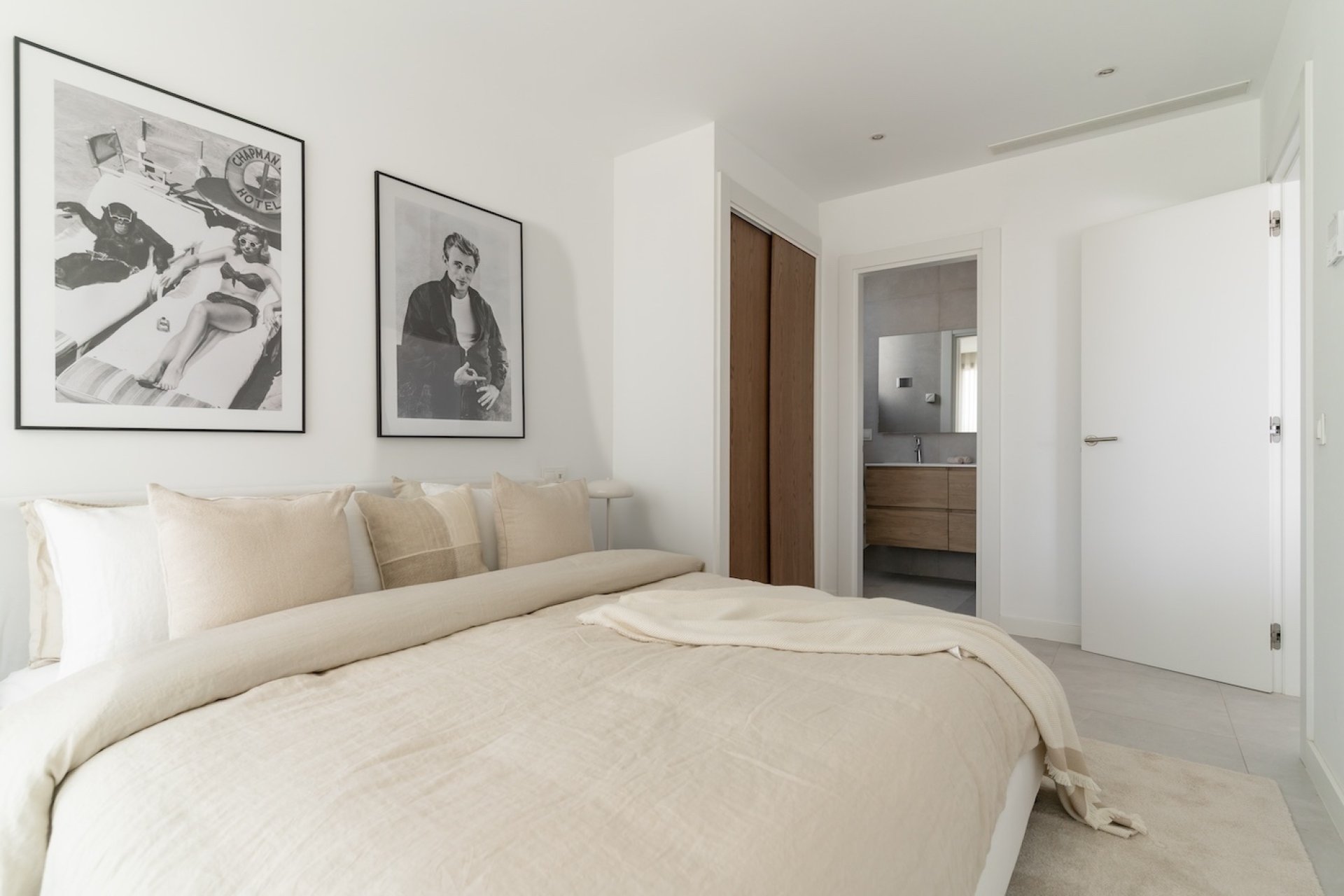 Resale - Villa -
Marbella - Nueva Andalucía