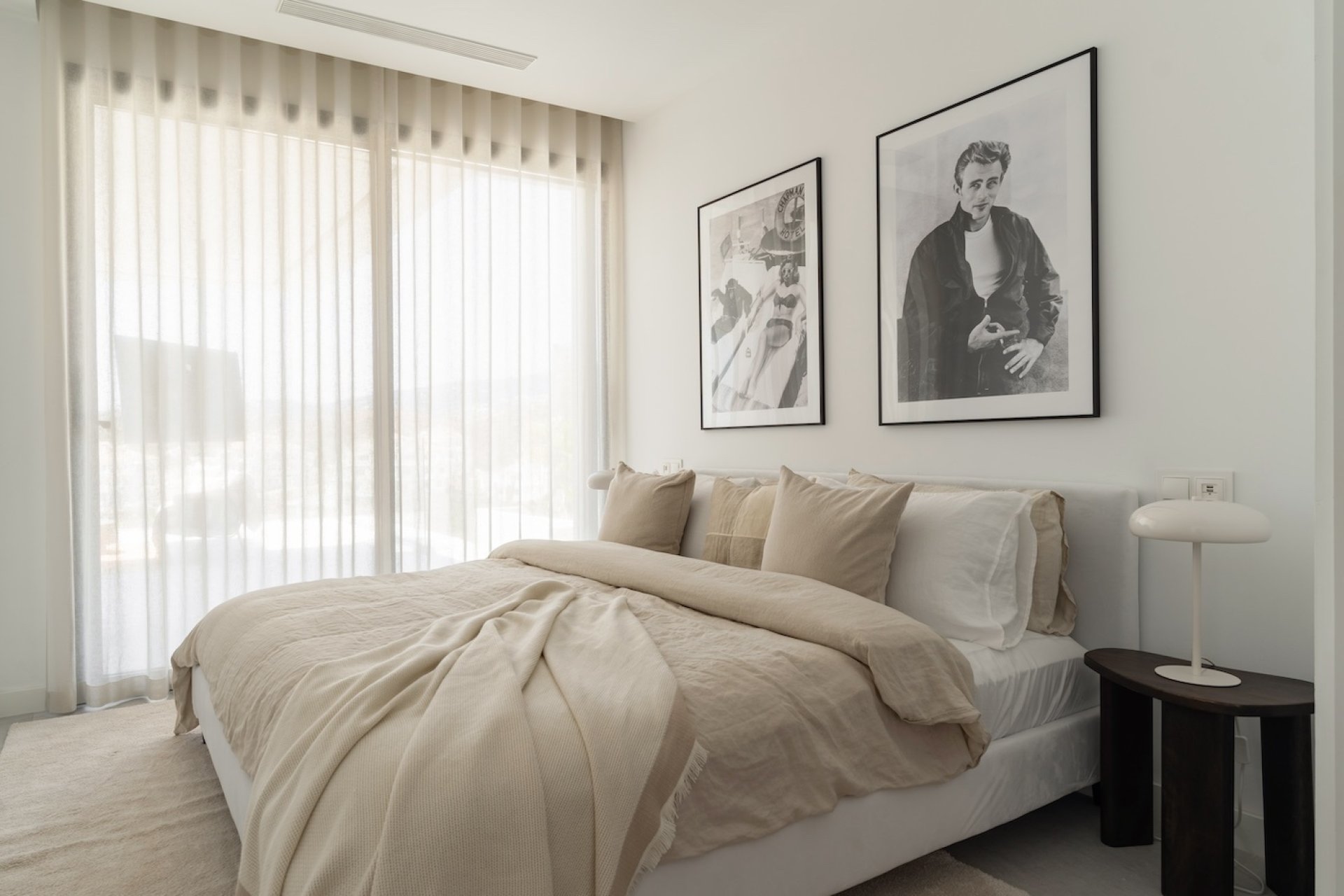 Resale - Villa -
Marbella - Nueva Andalucía