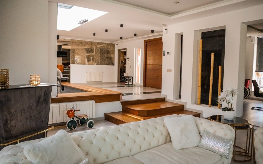 Resale - Villa -
Marbella - Nueva Andalucía