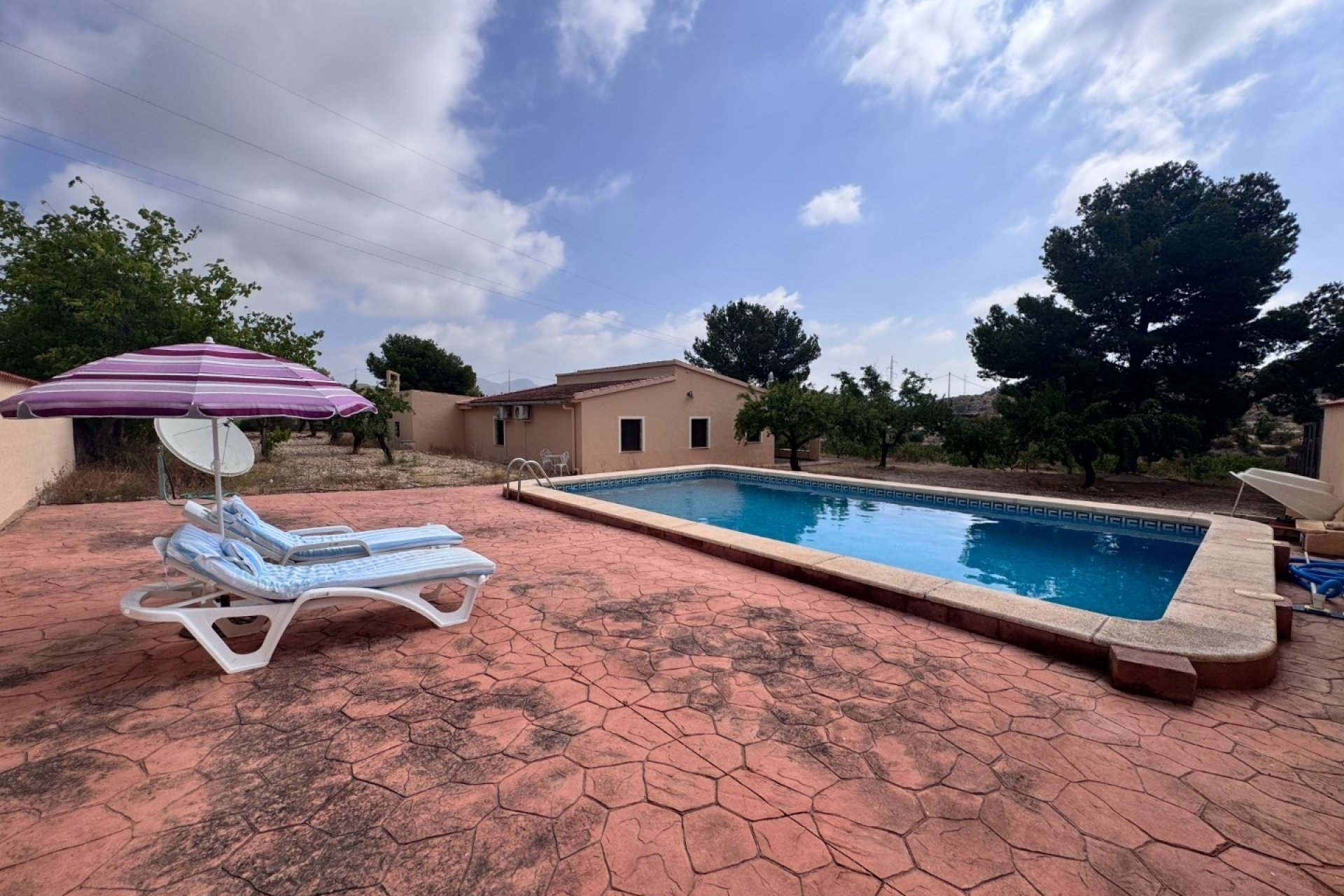 Resale - Villa -
Monóvar - Monovar