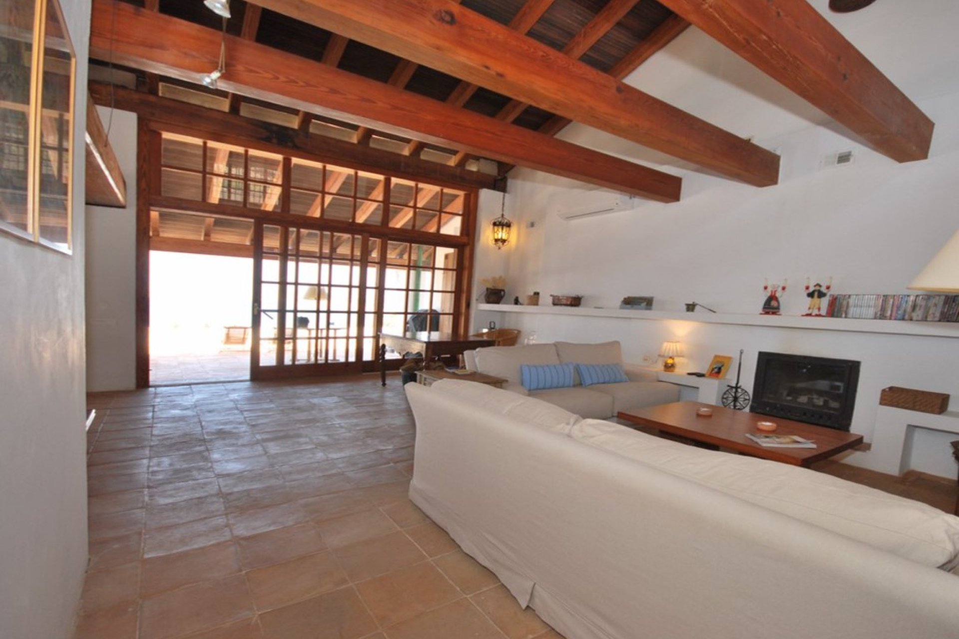 Resale - Villa -
Moraira - Benimeit