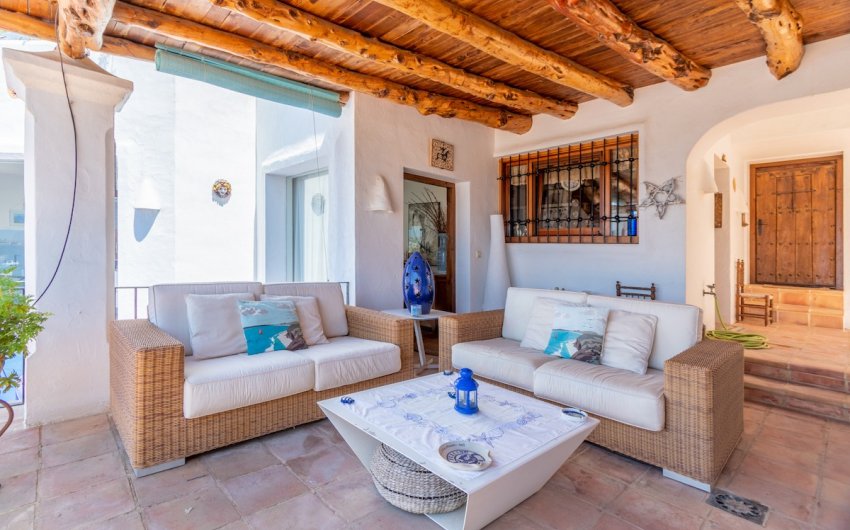 Resale - Villa -
Moraira - El Portet