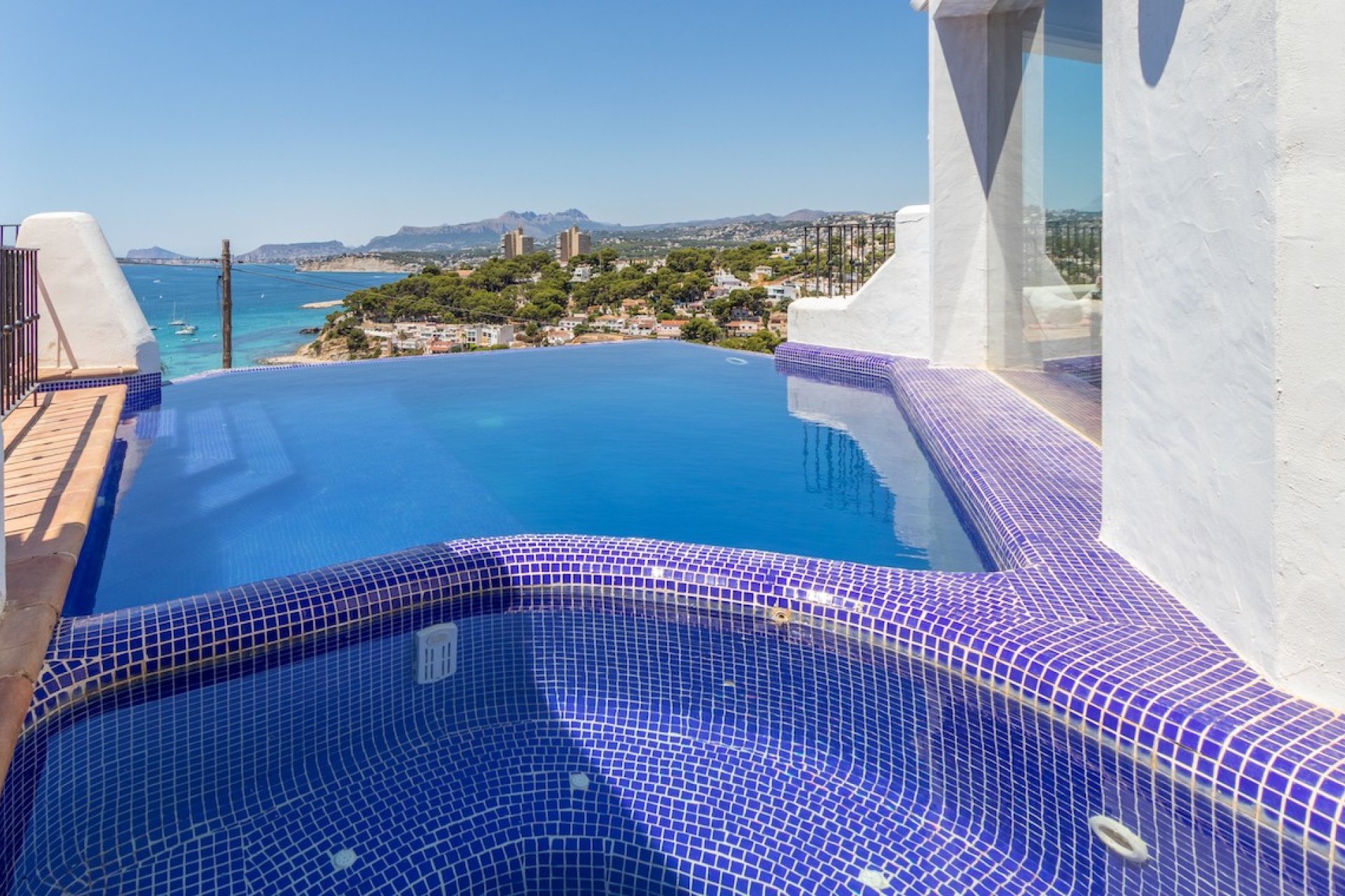 Resale - Villa -
Moraira - El Portet