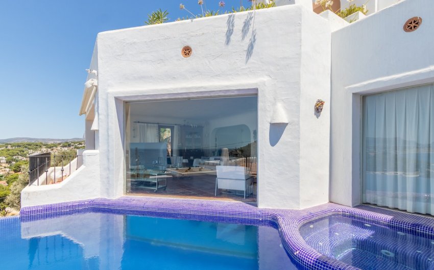 Resale - Villa -
Moraira - El Portet