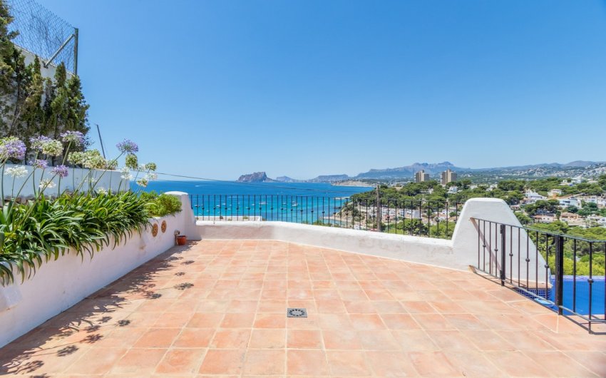 Resale - Villa -
Moraira - El Portet