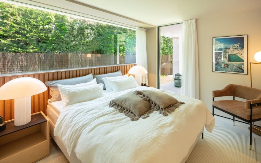 Resale - Villa -
Nueva Andalucía - Costa del Sol