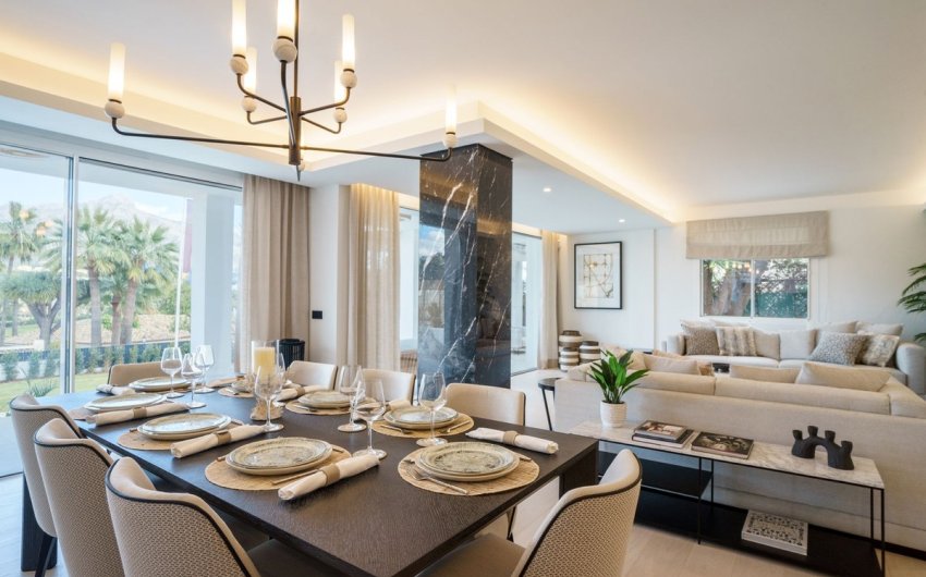Resale - Villa -
Nueva Andalucía - Costa del Sol