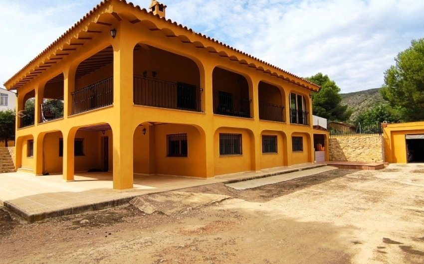 Resale - Villa -
Ontinyent