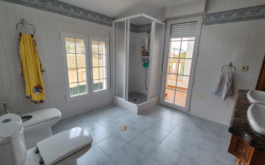 Resale - Villa -
Orihuela - Costa Blanca