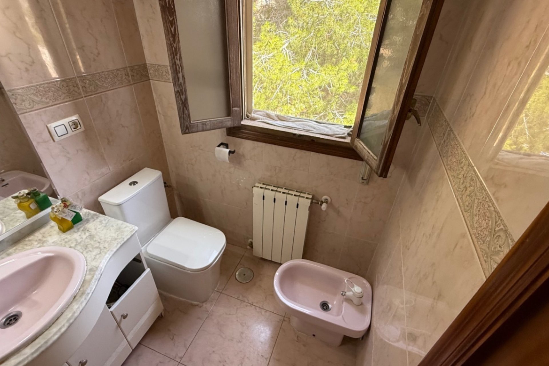 Resale - Villa -
Orihuela - Costa Blanca