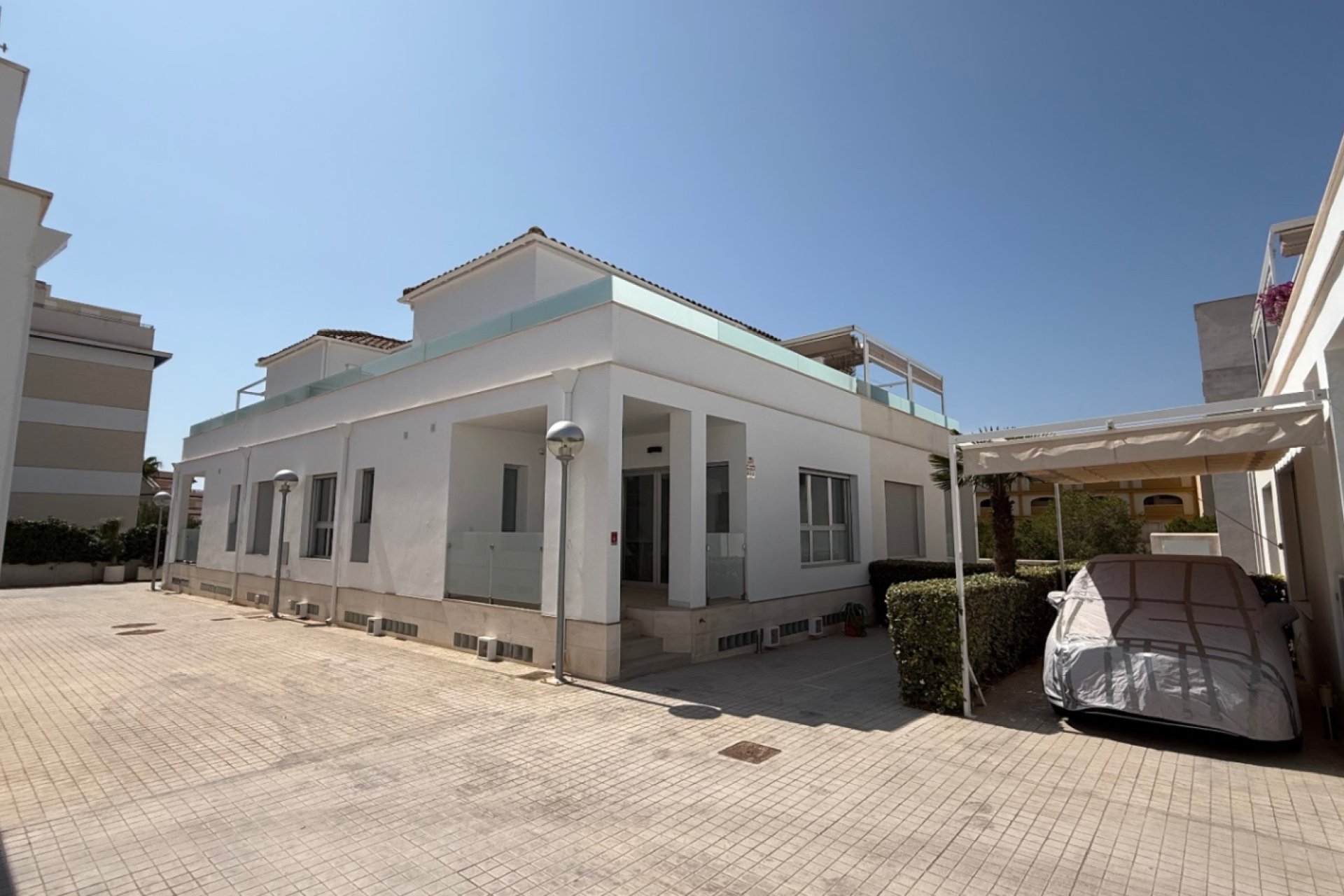 Resale - Villa -
Orihuela - Costa Blanca