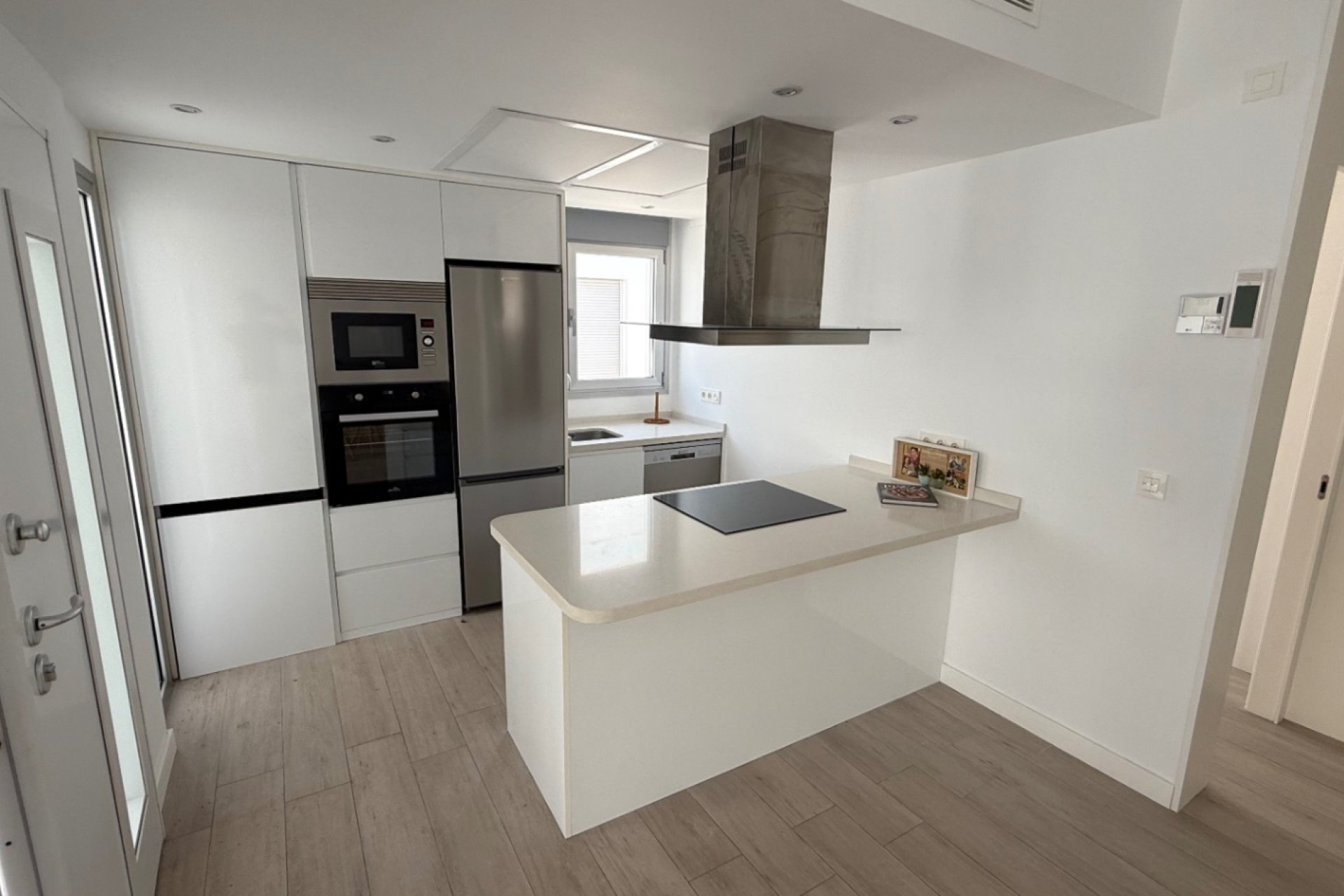 Resale - Villa -
Orihuela - Costa Blanca