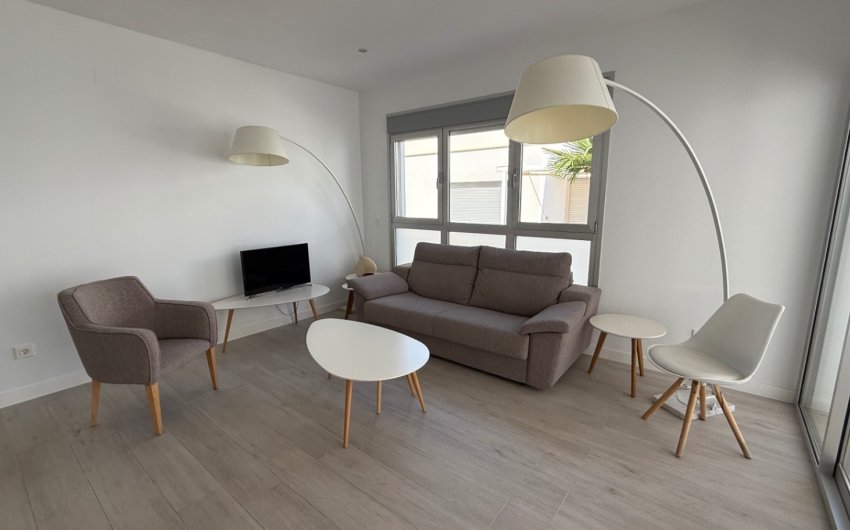 Resale - Villa -
Orihuela - Costa Blanca