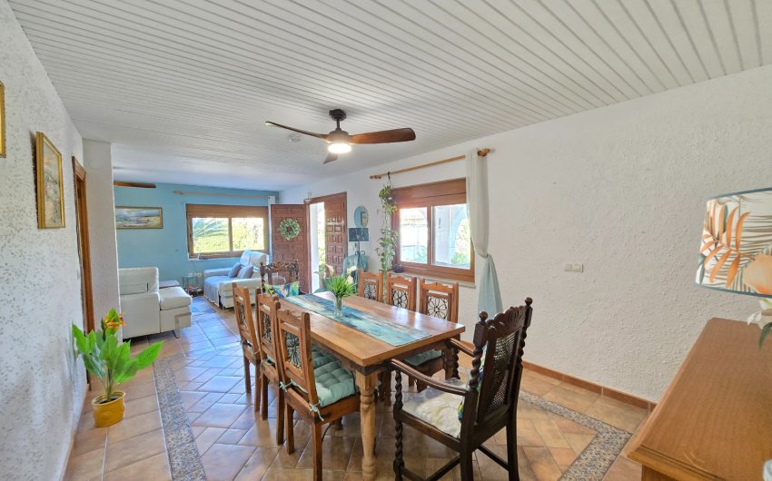 Resale - Villa * -
Orihuela Costa - Cabo Roig *