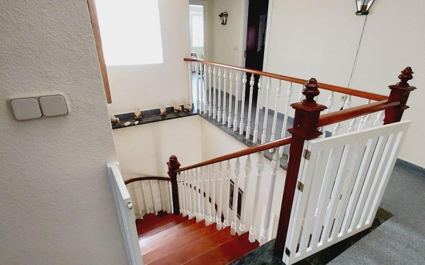 Resale - Villa -
Orihuela Costa - Cabo Roig