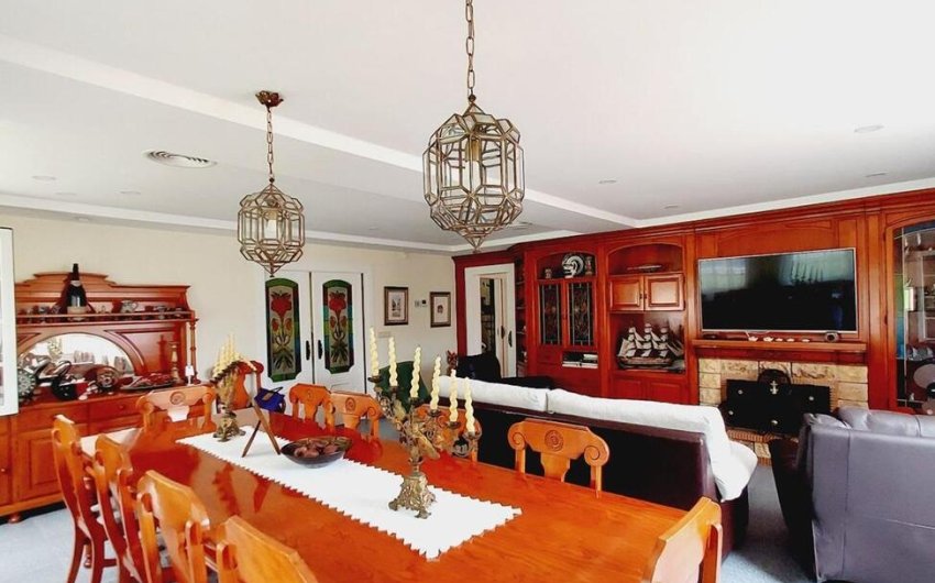 Resale - Villa -
Orihuela Costa - Cabo Roig